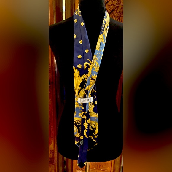 Gianni Versace silk tie - Picture 4 of 4